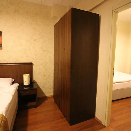Halena Hotel