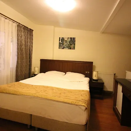 Halena Hotel